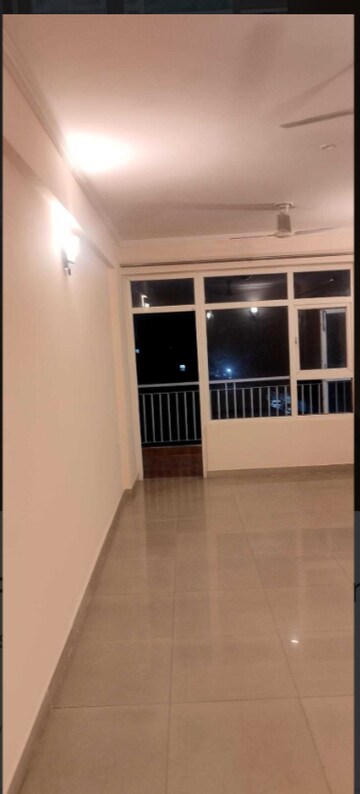 Room in 2 BHK Apartment at Shree Vardhman Green Court, Sector 90 – for Rent