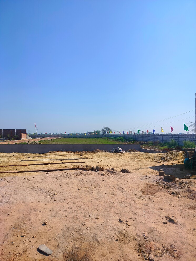 undefined, govardhan road  100 Sq.Yd. Plot In Govardhan Road Mathura 8194293