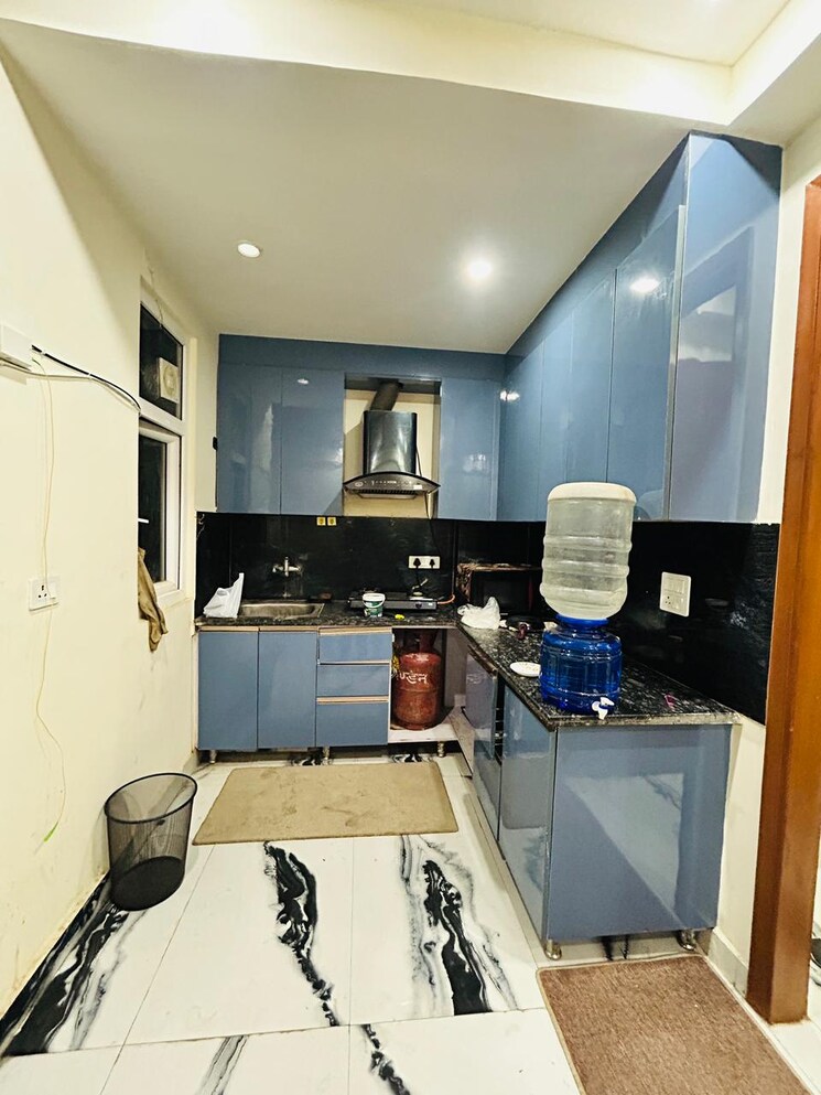 Master Bedroom, dera mandi 6 Bedroom 1250 Sq.Yd. Villa In Dera Mandi Delhi 8194307