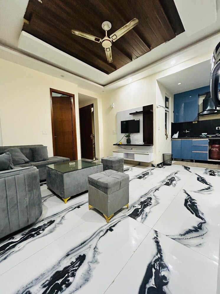 Master Bedroom, dera mandi 6 Bedroom 1250 Sq.Yd. Villa In Dera Mandi Delhi 8194307