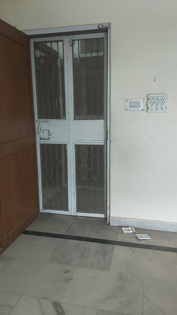 Living Room in 3.5 BHK Apartment at Gazipur – for Rent