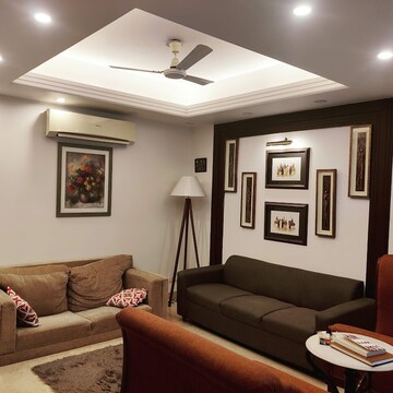 Living Room in 3 BHK Builder Floor at East Of Kailash – for Rent