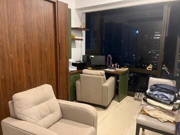 Team Area in 3 BHK Apartment at Lodha The Park, Worli – for Rent