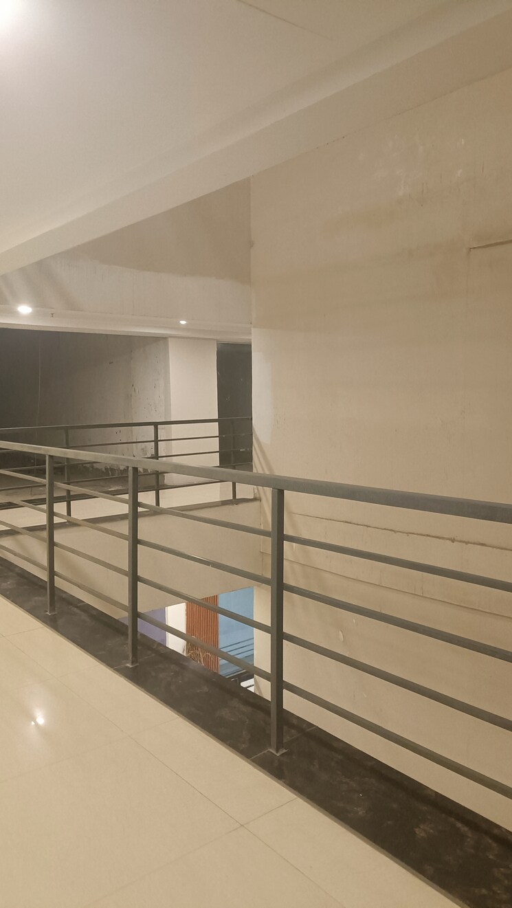 undefined, spectrum-metro Commercial Office Space 450 Sq.Ft. In Sector 75 Noida 8194345