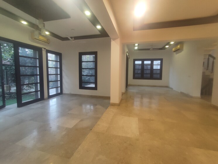 Room, vipul-tatvam-villas 4 Bedroom 4750 Sq.Ft. Villa In Sector 48 Gurgaon 8194365