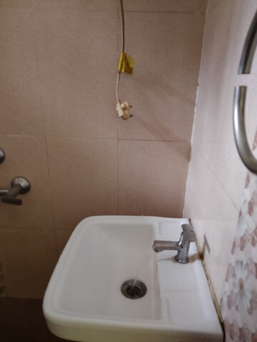 Master Bedroom in 2.5 BHK Independent House at Faizabad Road – for Rent