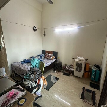 Team Area in 1 BHK Apartment at Gaur City 2 - 14th Avenue, Sector 16c Greater Noida – for Rent