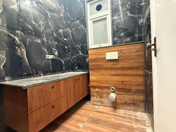 Furnished Amenities in 3 BHK Builder Floor at AEZ Aloha, Sector 57 – for Sale