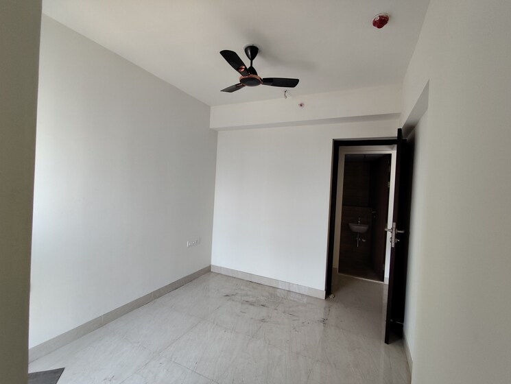 Room, lodha-crown-quality-homes 2 Bedroom 497 Sq.Ft. Apartment In Majiwada Thane 8194396