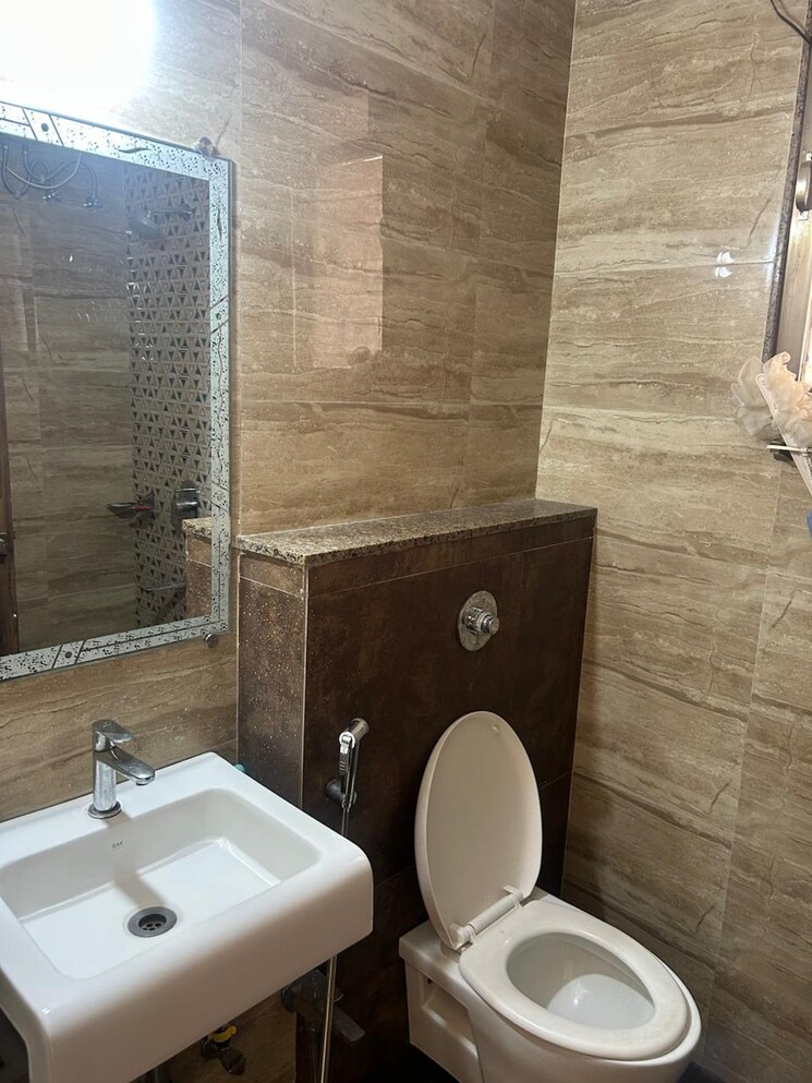 Bathroom, keystone-solista 2 Bedroom 1150 Sq.Ft. Apartment In Seawoods Navi Mumbai 8194401