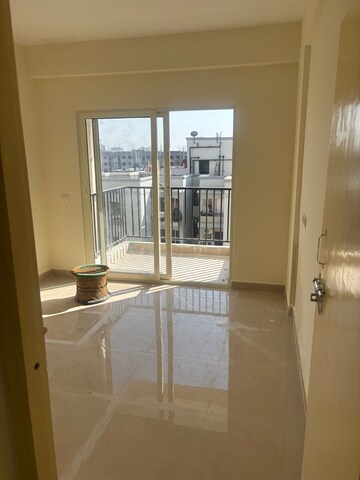 Room in 2 BHK Apartment at GLS South Avenue, Sector 92 – for Sale