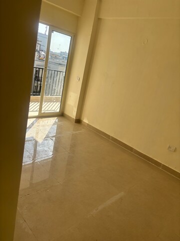 Room in 2 BHK Apartment at GLS South Avenue, Sector 92 – for Sale