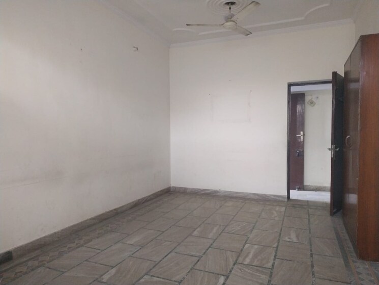 Room, jasola 2 Bedroom 1000 Sq.Ft. Apartment In Jasola Delhi 8194551