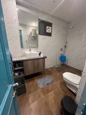 Attached Bathroom in 4 BHK Apartment at Janakpuri – for Rent