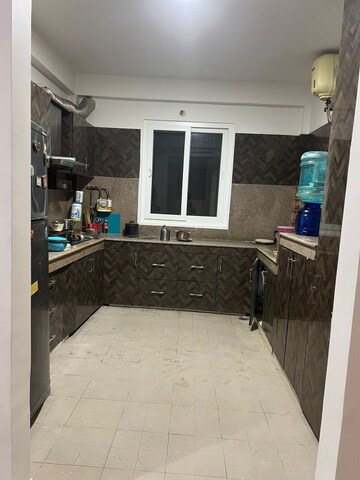 Kitchen in 4 BHK Apartment at Janakpuri – for Rent