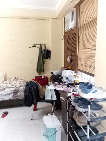 Master Bedroom in 1 RK Builder Floor at Green Park – for Rent