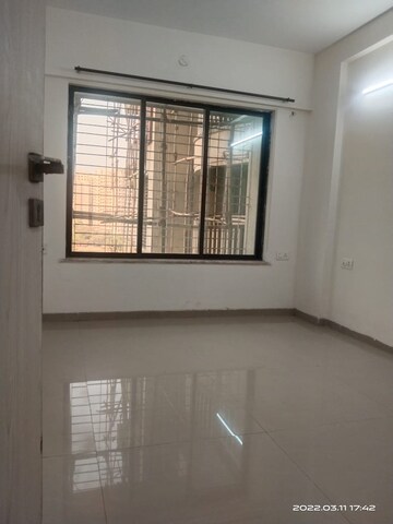 Room in 2 BHK Apartment at K Raheja Corp Maple Leaf, Powai – for Sale