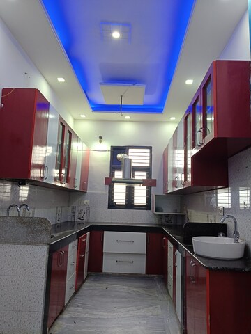 Kitchen in 2 BHK Builder Floor at Ansal Palam Triangle, Palam Vihar Extension – for Rent
