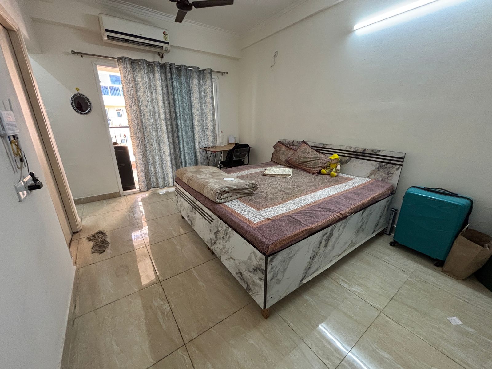 2.5 BHK + Study Room Apartment For Sale in SVP Gulmohur Residency