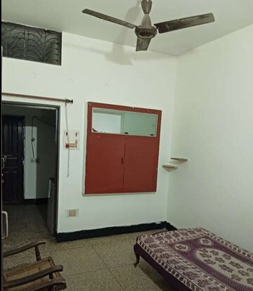2 BHK Independent House For Rent in Aliganj