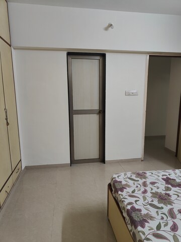 Room in 2 BHK Apartment at Neelkanth Heights Shivai Nagar, Shivai Nagar – for Sale