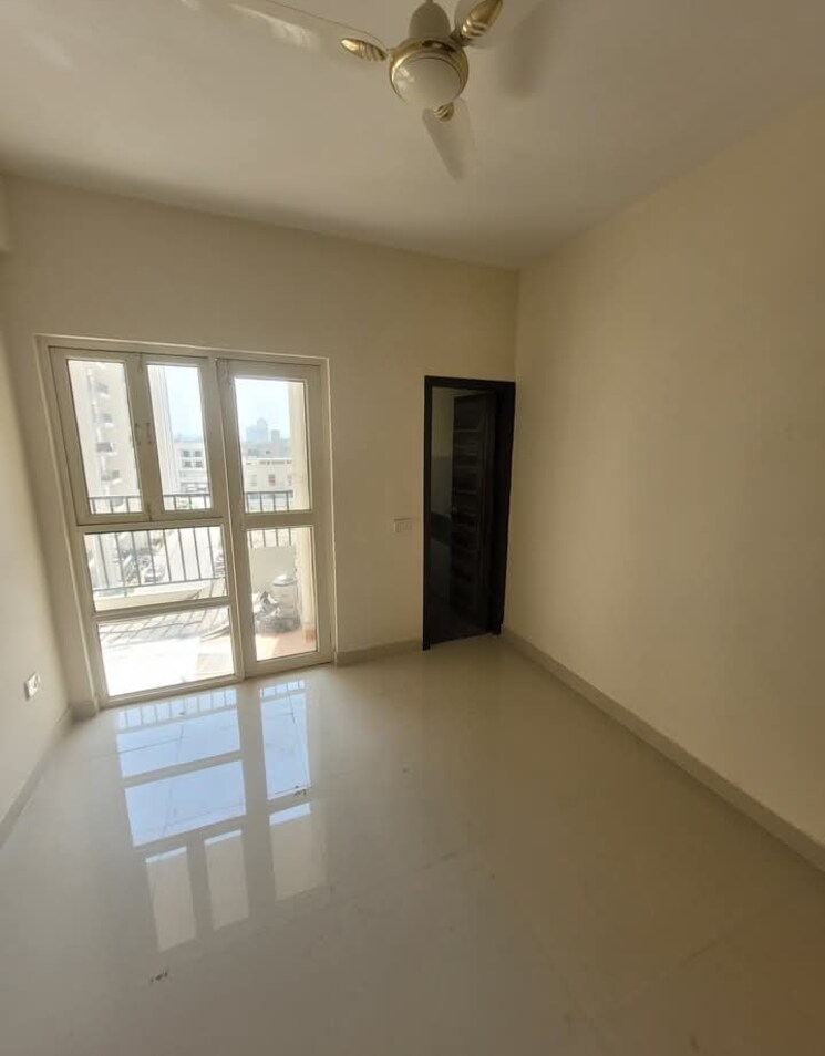 Room, gls-avenue-51 3 Bedroom 928 Sq.Ft. Apartment In Sector 92 Gurgaon 8194799