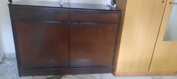 Furnished Amenities in 2.5 BHK Apartment at Priti Paradise, Vile Parle West – for Sale