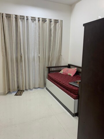 Room in 2 BHK Apartment at Ganga Legend, Bavdhan – for Sale