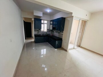 Room in 2 BHK Apartment at Breez Global Heights, Sohna Sector 33 – for Sale