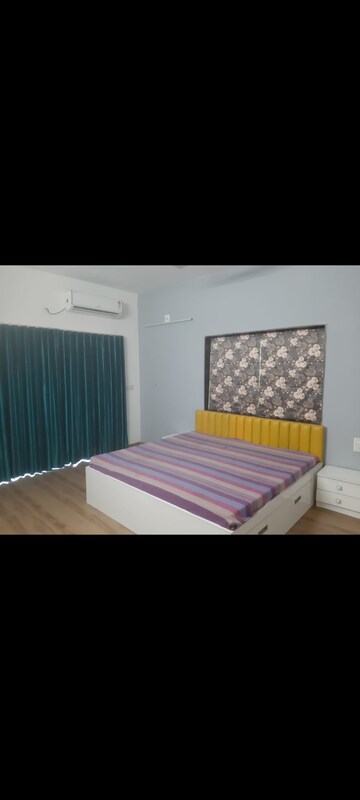 Bedroom in 3 BHK Villa at Racharda – for Rent