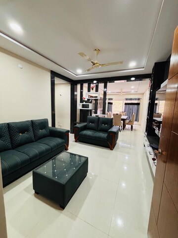 Master Bedroom in 3 BHK Apartment at Raghavendra Arcade, Kondapur – for Rent