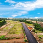 444 Sq.Yd. Plot in Mayfair Highland 