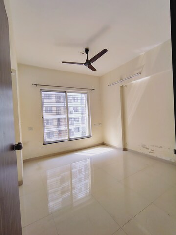 Room in 2 BHK Apartment at Goyal My Home MH 14, Punawale – for Rent