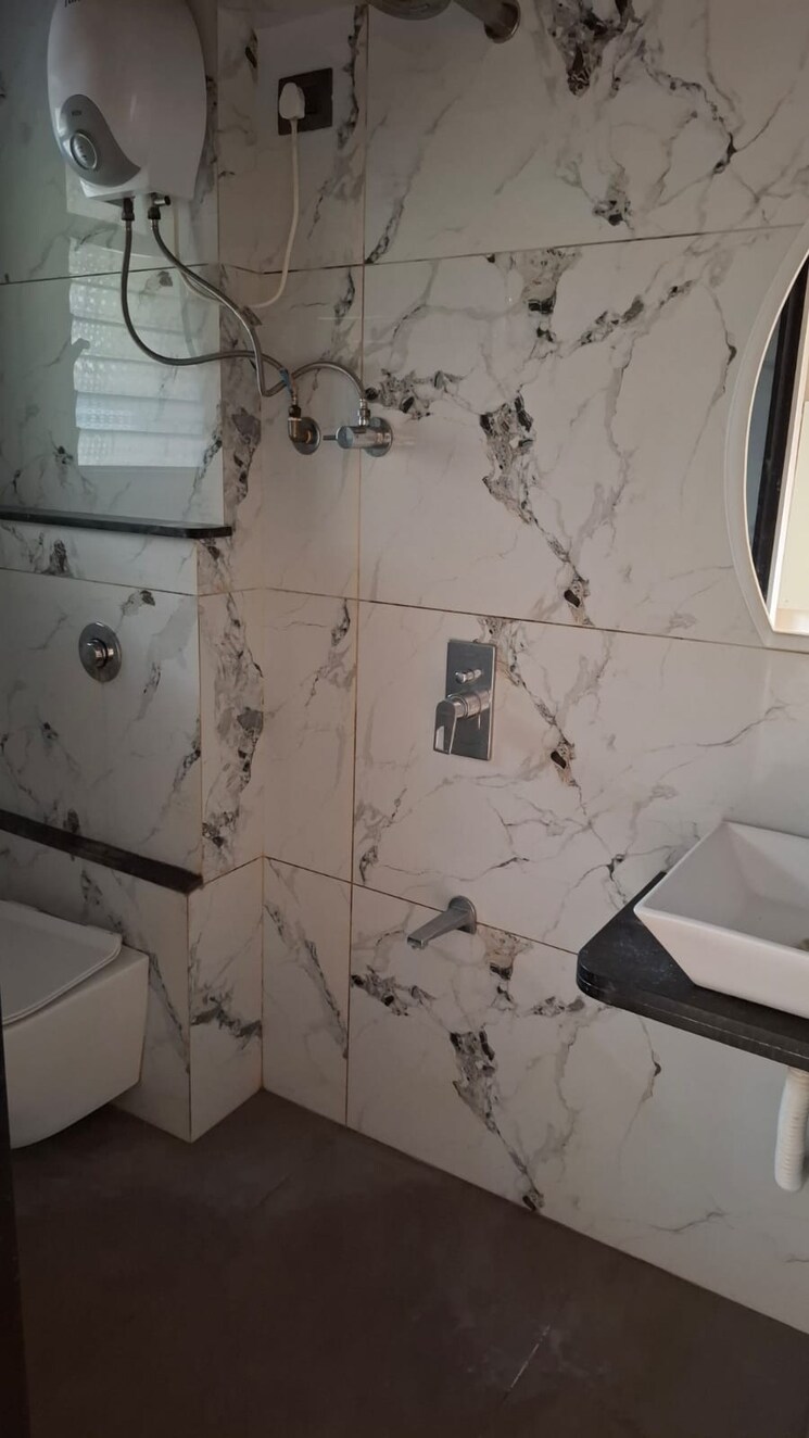 Bathroom, kandivali west 2 Bedroom 881 Sq.Ft. Apartment In Kandivali West Mumbai 8195184