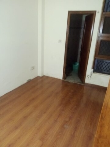 3 BHK Builder Floor For Rent in Niti Khand