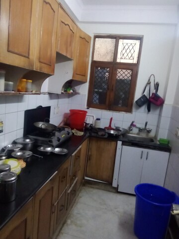 Master Bedroom in 3 BHK Builder Floor at Niti Khand – for Rent