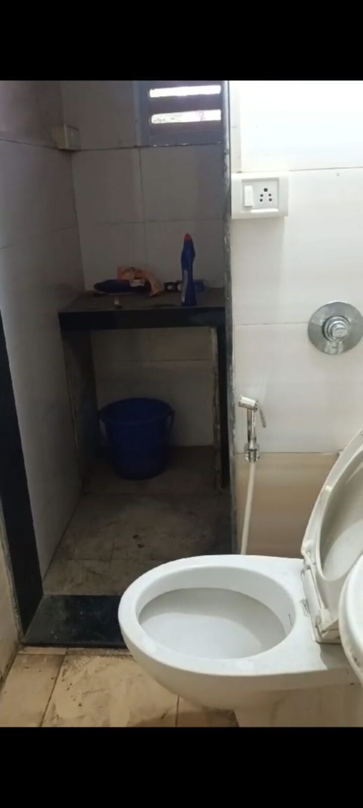 Bathroom, crescent-imperia 2 Bedroom 676 Sq.Ft. Apartment In Santacruz East Mumbai 8195272