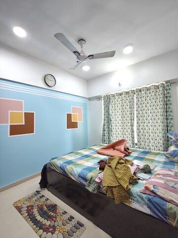 Bedroom in 2 BHK Apartment at Kumar Kruti, Kalyani Nagar – for Rent