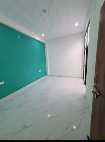 Room in 3 BHK Villa at Faizabad Road – for Sale