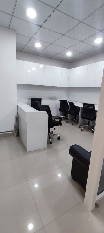  Office Space For Sale in Gaur City Center, Sector 4, Greater Noida