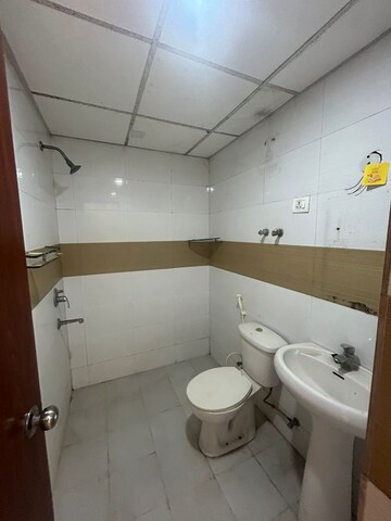 Bathroom in 3 BHK Apartment at Supertech Ecociti, Sector 137 – for Rent