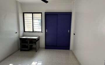 Room in 1 BHK Apartment at Vaishnavi Dham Complex, Asangaon – for Sale