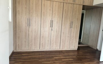 Room in 1 BHK Apartment at Vaishnavi Dham Complex, Asangaon – for Sale