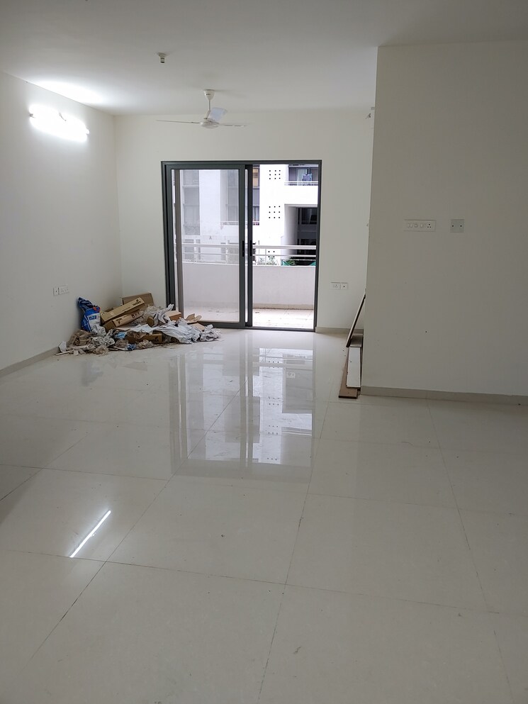 Bathroom, rohan-madhuban 2 Bedroom 1000 Sq.Ft. Apartment In Bavdhan Pune 8195480