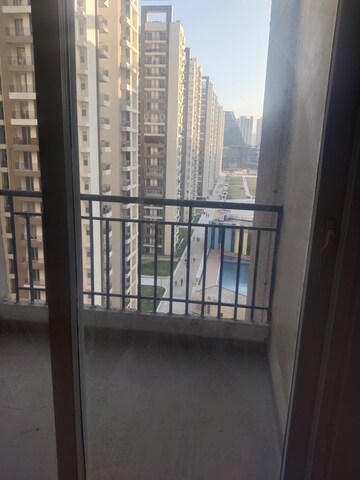 Balcony in 2 BHK Apartment at Amrapali Golf Homes, Sector 4, Greater Noida – for Sale