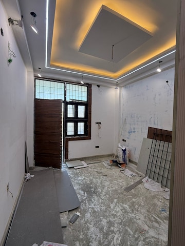 Room in 1 BHK Builder Floor at Niti Khand – for Rent