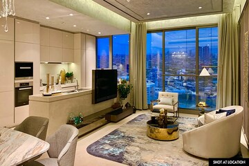 Living Room in 4 BHK Apartment at Rustomjee Crown, Prabhadevi – for Sale