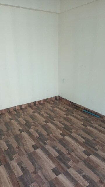 Room in 2 BHK Apartment at Shree Energy Classic Residency, Raj Nagar Extension – for Rent