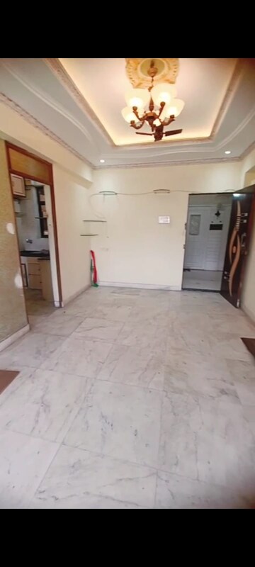 Room in 1 BHK Apartment at Sindhi Society, Chembur – for Rent