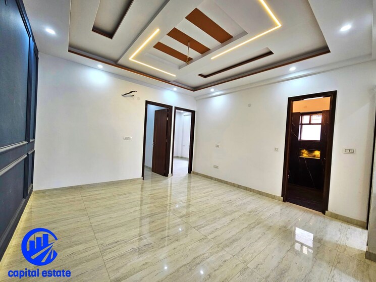 Room, peer mucchalla 3 Bedroom 1500 Sq.Ft. Apartment In Peer Mucchalla Zirakpur 8195626
